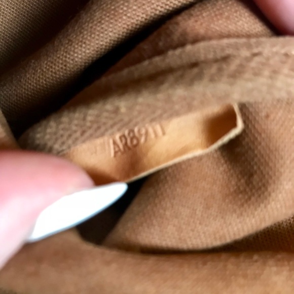 SOLD Authentic Louis Vuitton Revamped Saumur 30 - Picture 7 of 8